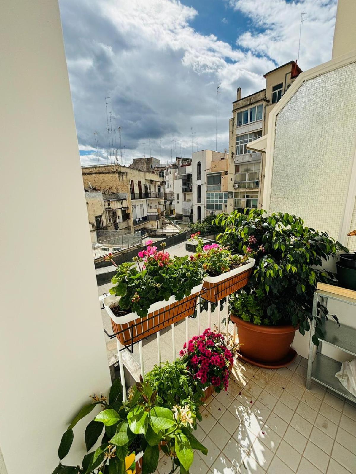 4 Seasons Signorile Apartment Bari Exterior foto